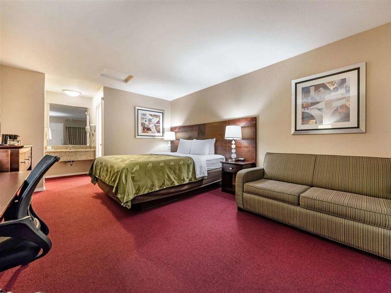 Scottish Fairway Inn Monterey Eksteriør billede